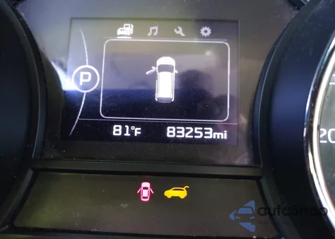 2017 Kia Sedona Lx z USA, uszkodzony, nr VIN KNDMB5C10H6283781